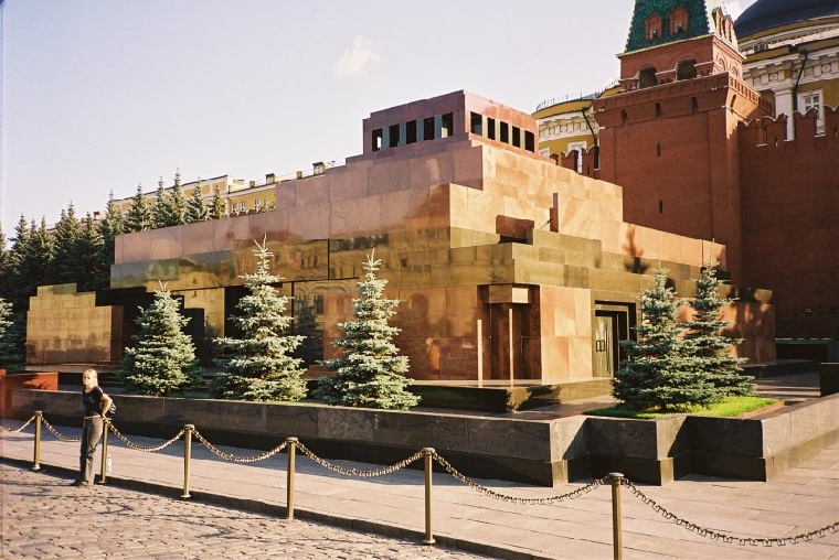 Das Leninmausoleum am Roten Platz in Moskau