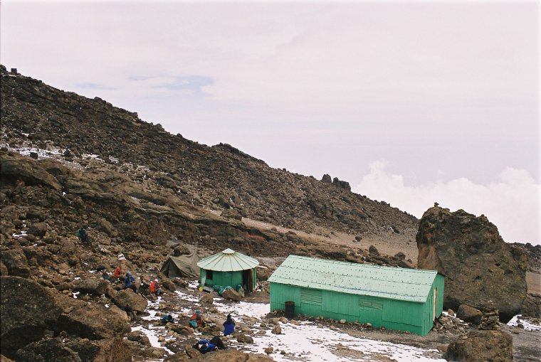 School Hut (4770 m)