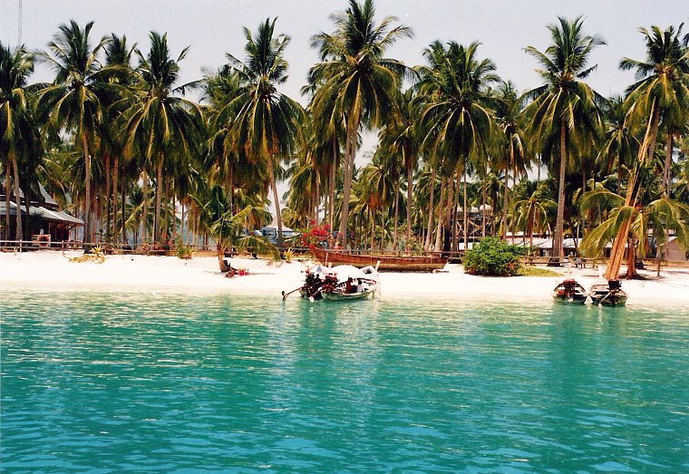 Strand von Ko Phi Phi Don 