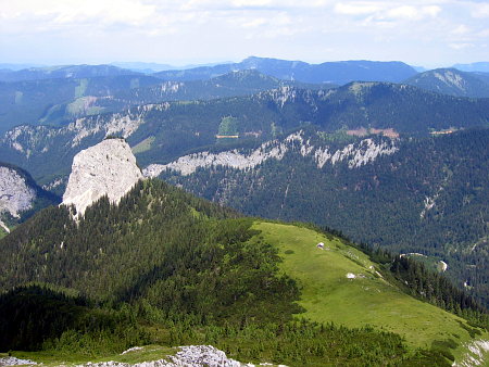 Blick zu Burgalm und Burgwand (1612 m)